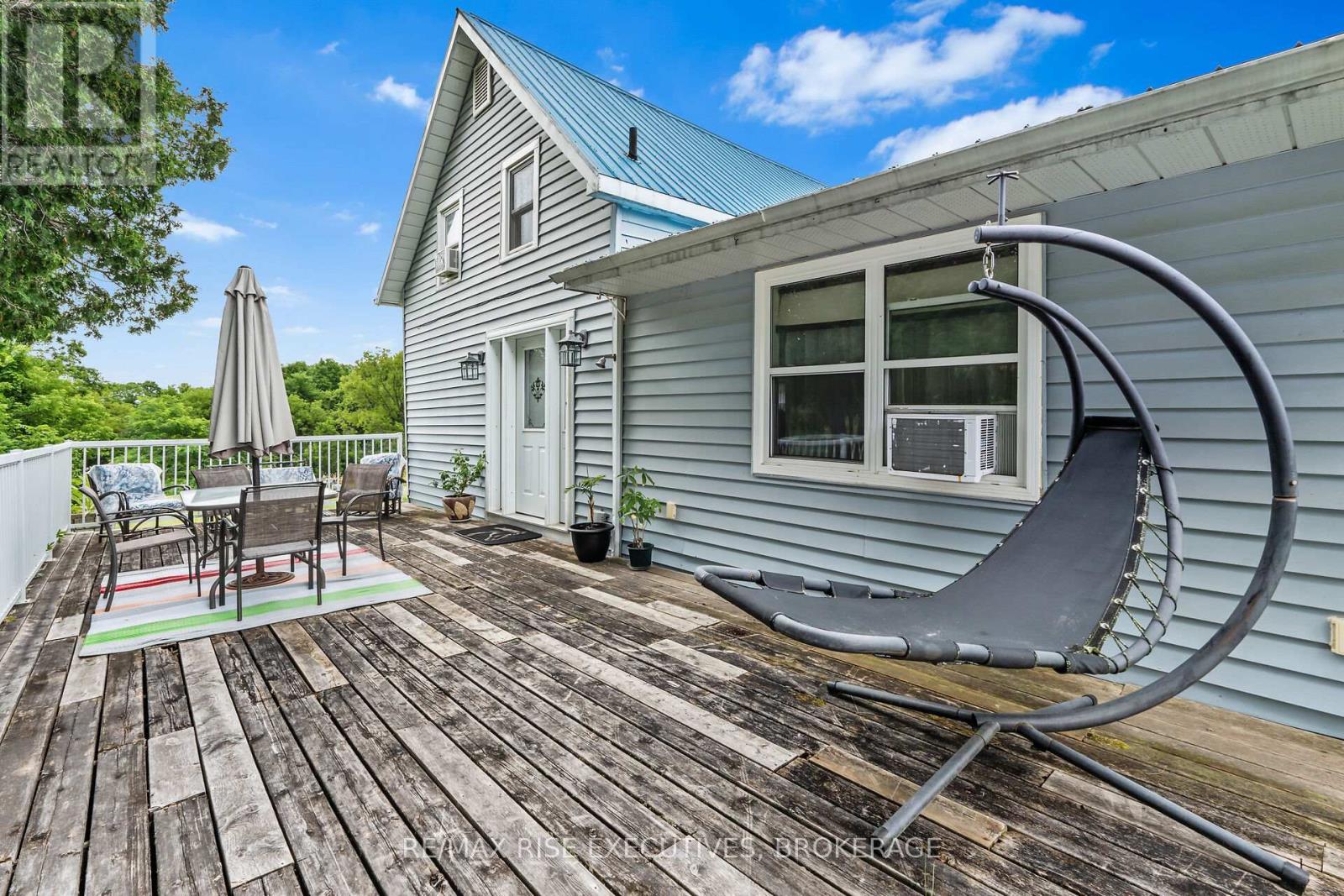 251 Briar Hill Road, Leeds And The Thousand Islands, Ontario  K0E 1N0 - Photo 26 - X12282403