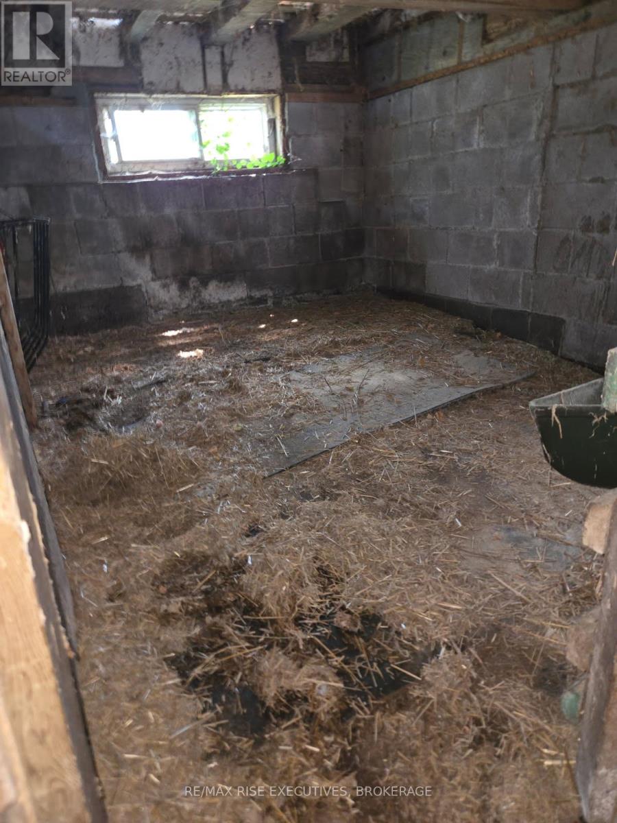 251 Briar Hill Road, Leeds And The Thousand Islands, Ontario  K0E 1N0 - Photo 46 - X12282403