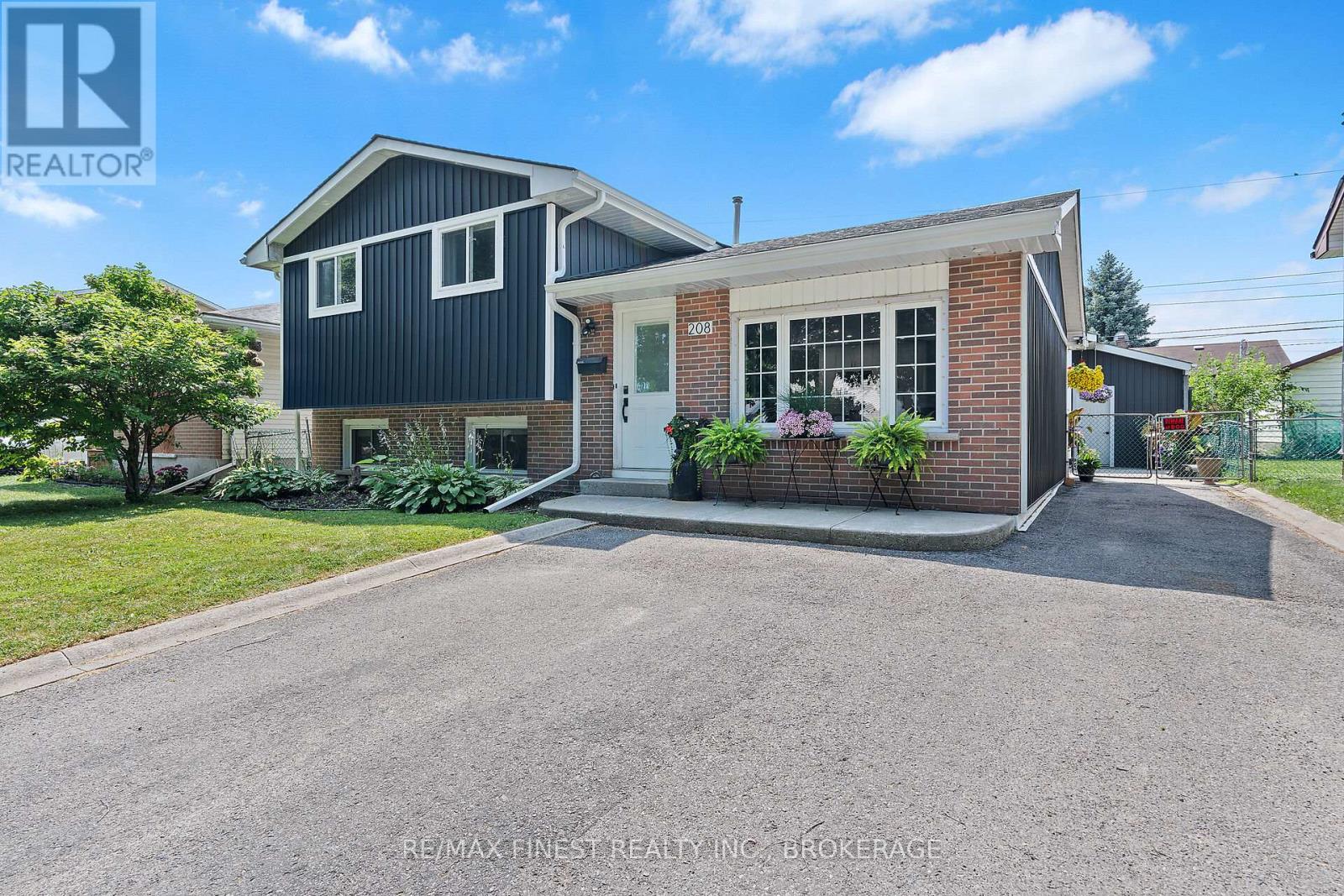 208 SUTHERLAND DRIVE, Kingston, Ontario