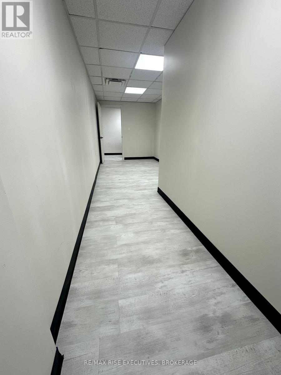 8 - 714 Front Road, Kingston, Ontario K7M 4L5 - Photo 7 - X12283846