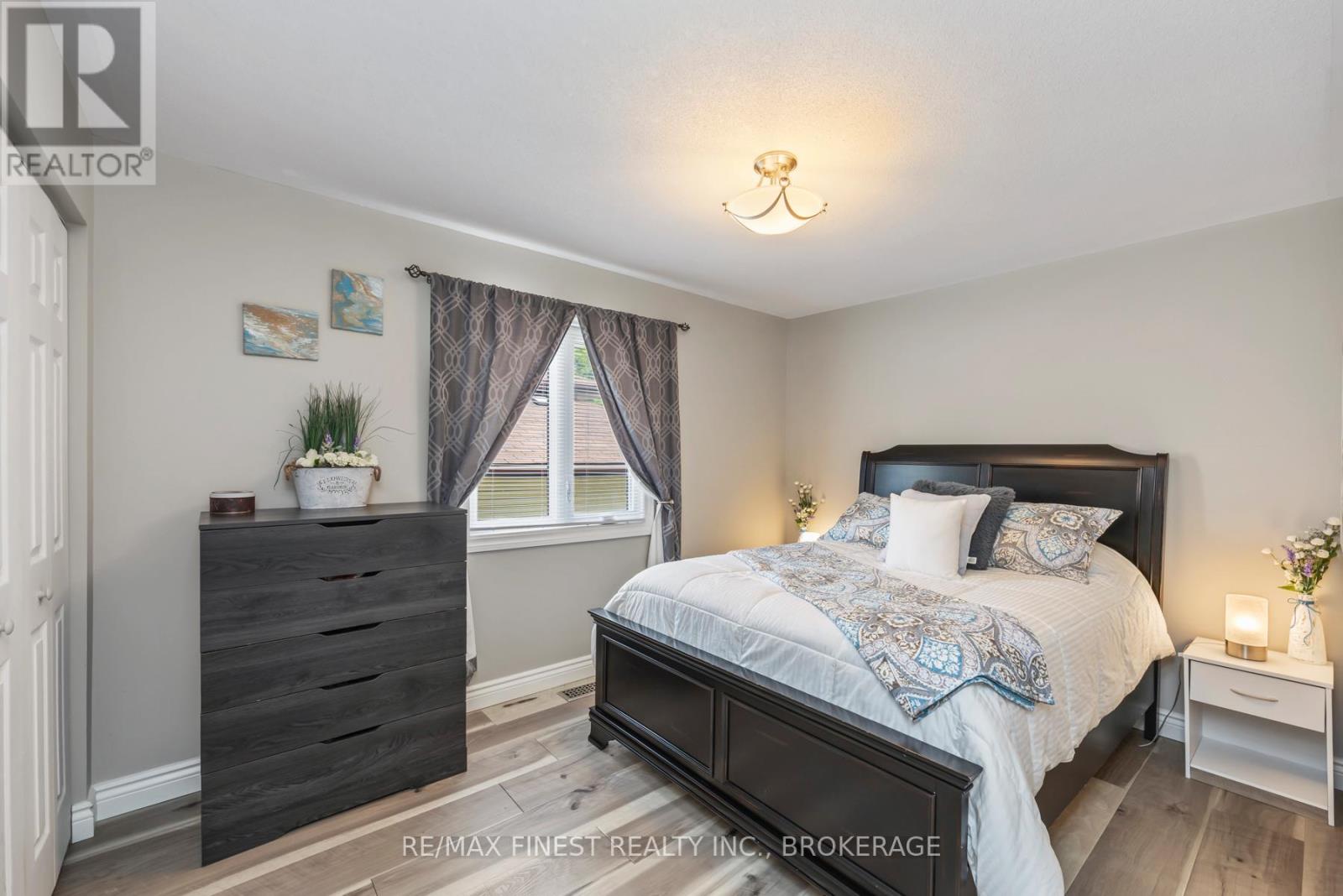 1303 Rockwood Drive, Kingston, Ontario  K7P 1X6 - Photo 25 - X12285946