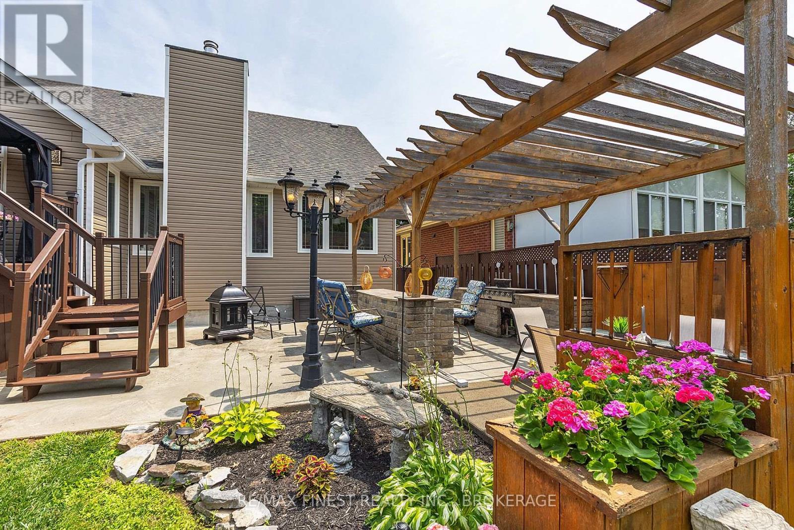 1303 Rockwood Drive, Kingston, Ontario  K7P 1X6 - Photo 44 - X12285946