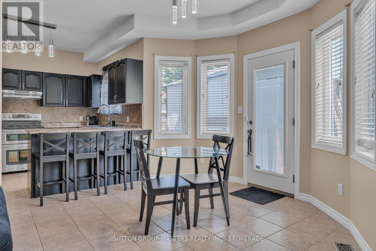384 Emerald Street, Kingston, Ontario  K7P 3E1 - Photo 10 - X12290205