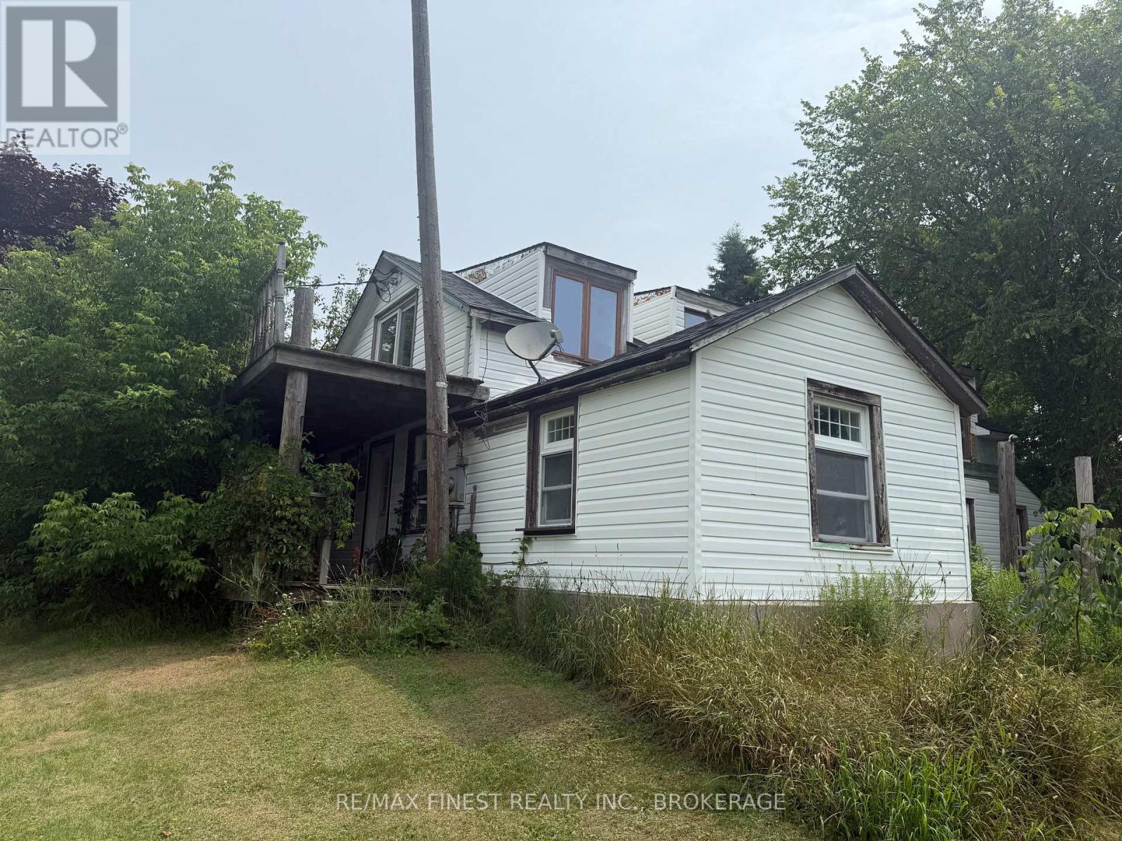 2712 QUABBIN ROAD, Kingston, Ontario