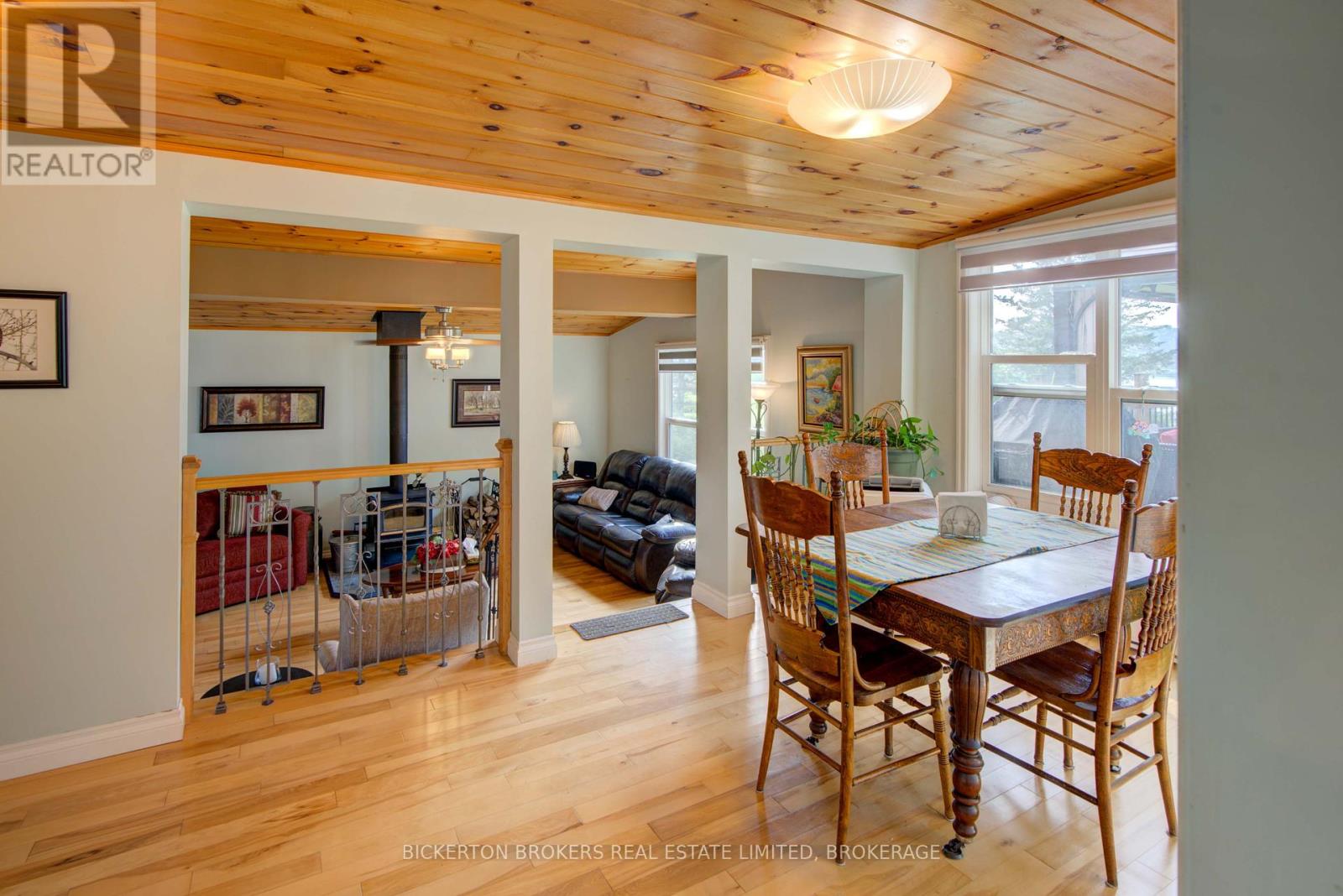 70 Kerry Point Road, Leeds And The Thousand Islands, Ontario  K0E 1R0 - Photo 28 - X12291978