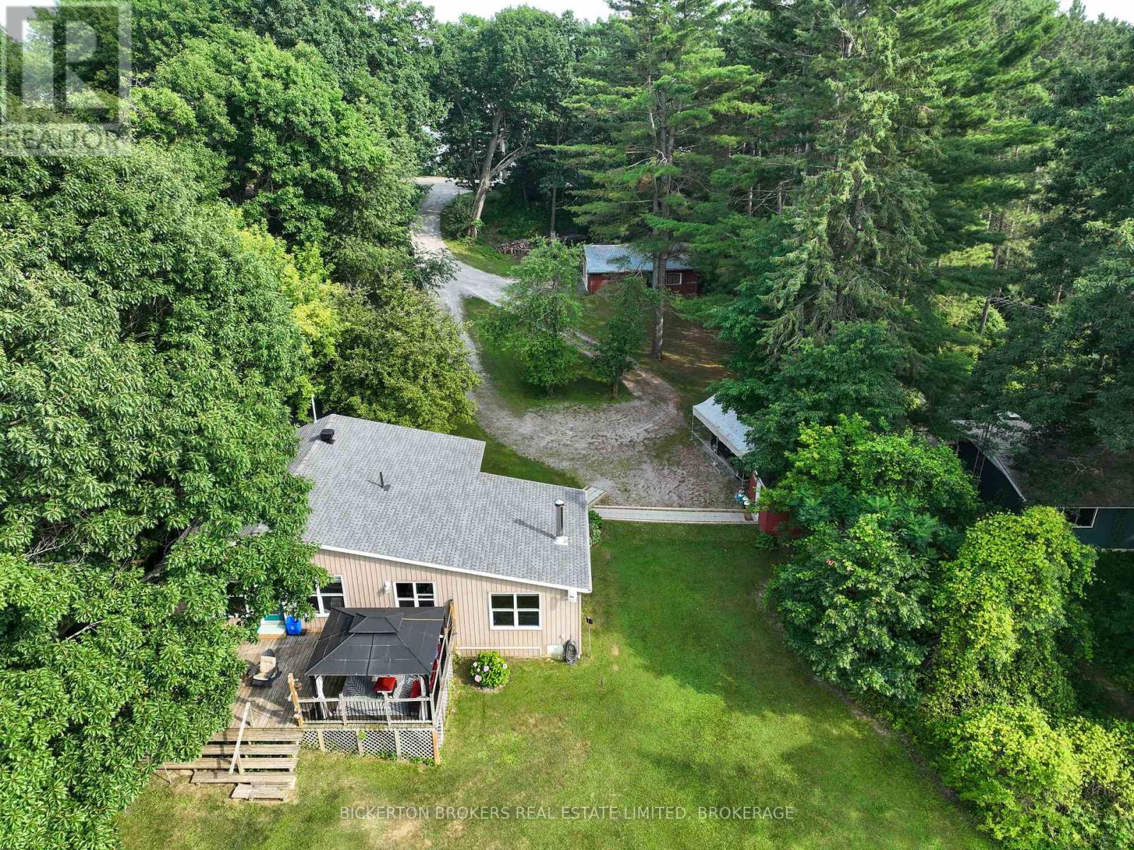 70 Kerry Point Road, Leeds And The Thousand Islands, Ontario  K0E 1R0 - Photo 6 - X12291978