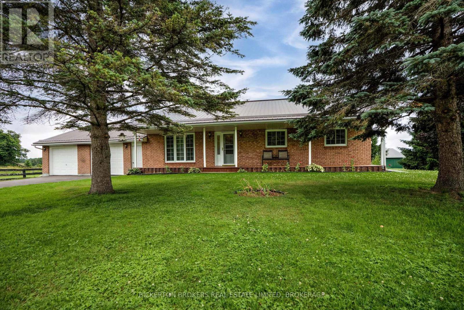 321 ESCOTT/ROCKPORT ROAD, Leeds and the Thousand Islands, Ontario