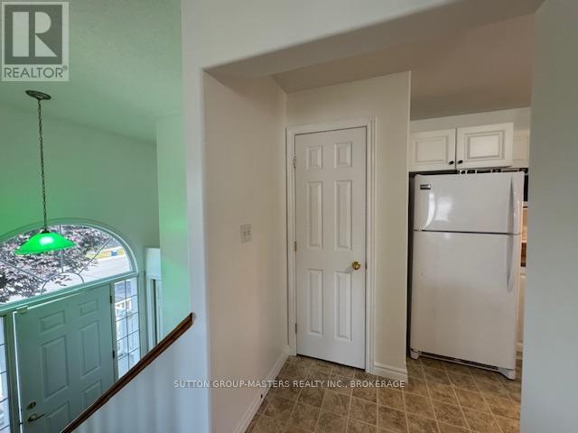 112 Briceland Street, Kingston, Ontario  K7K 7L2 - Photo 5 - X12292729