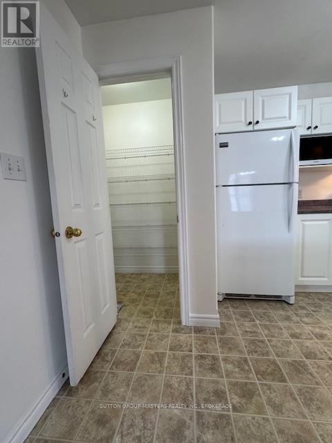 112 Briceland Street, Kingston, Ontario  K7K 7L2 - Photo 7 - X12292729