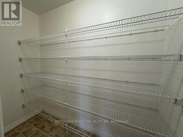 112 Briceland Street, Kingston, Ontario  K7K 7L2 - Photo 8 - X12292729