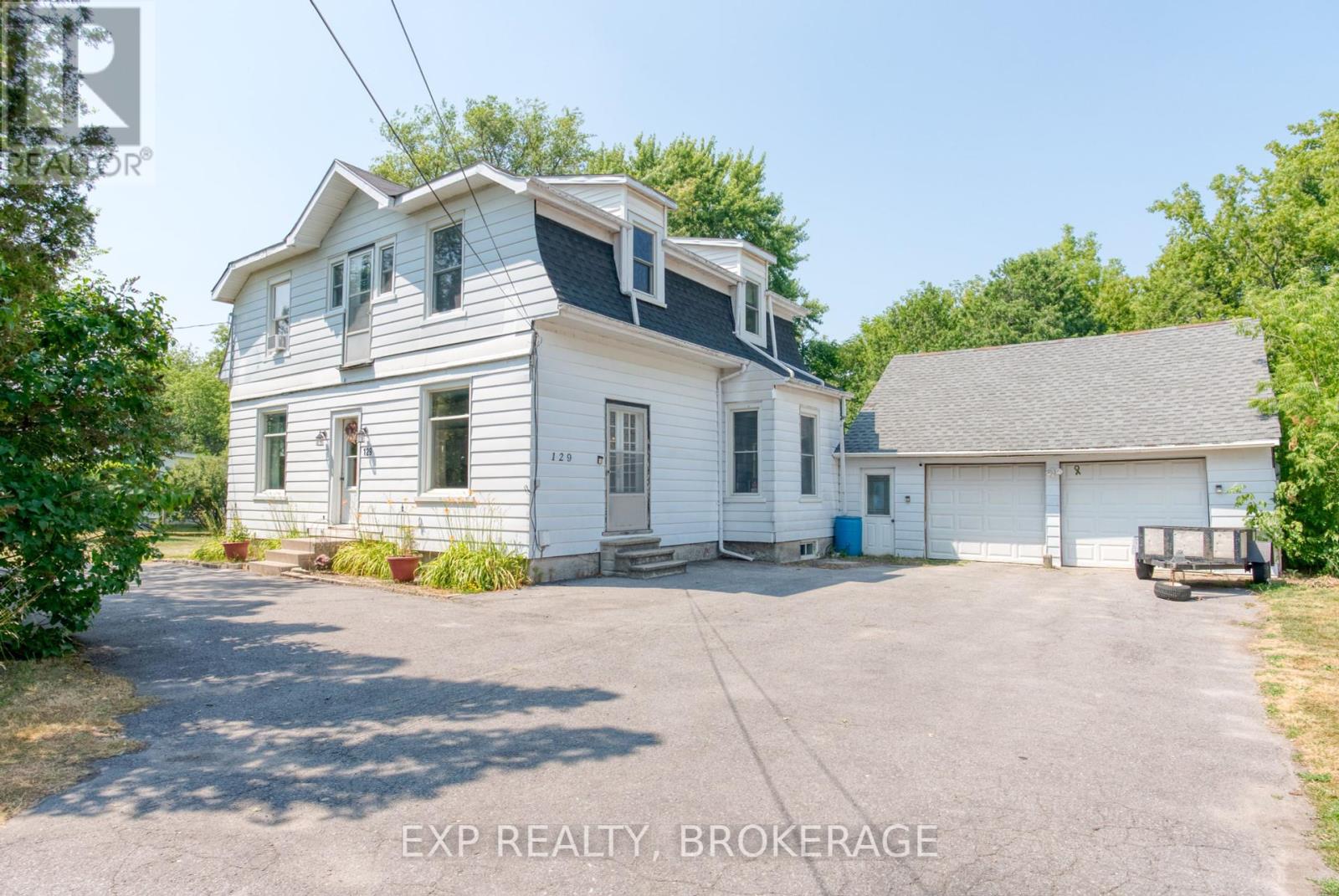 129 DUNDAS STREET, Deseronto, Ontario