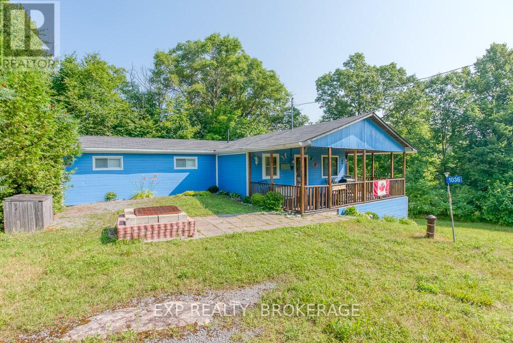 1036 ROSSLAND LANE, Frontenac, Ontario