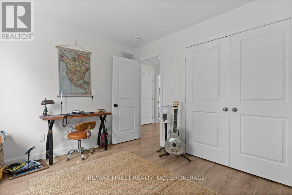 313 Pratt Drive, Loyalist, Ontario  K7N 0E8 - Photo 31 - X12299635