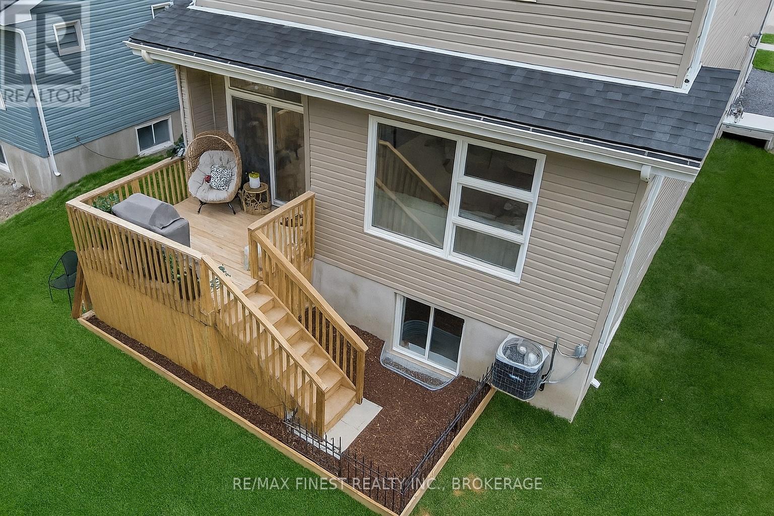 313 Pratt Drive, Loyalist, Ontario  K7N 0E8 - Photo 40 - X12299635