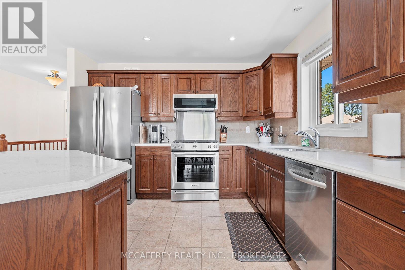27 Ashwood Crescent, Greater Napanee, Ontario  K7R 3L1 - Photo 19 - X12299658