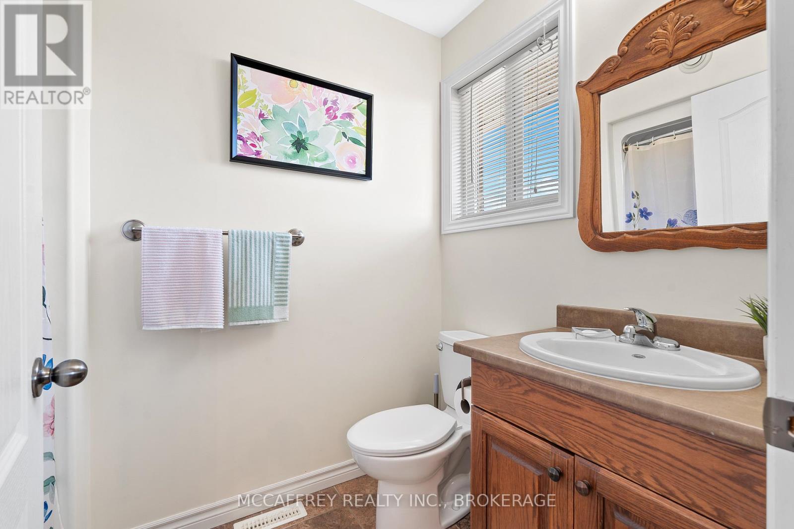 27 Ashwood Crescent, Greater Napanee, Ontario  K7R 3L1 - Photo 25 - X12299658