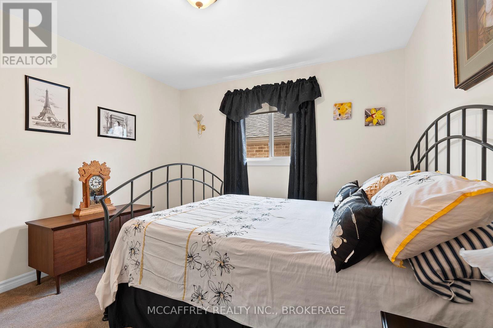 27 Ashwood Crescent, Greater Napanee, Ontario  K7R 3L1 - Photo 27 - X12299658