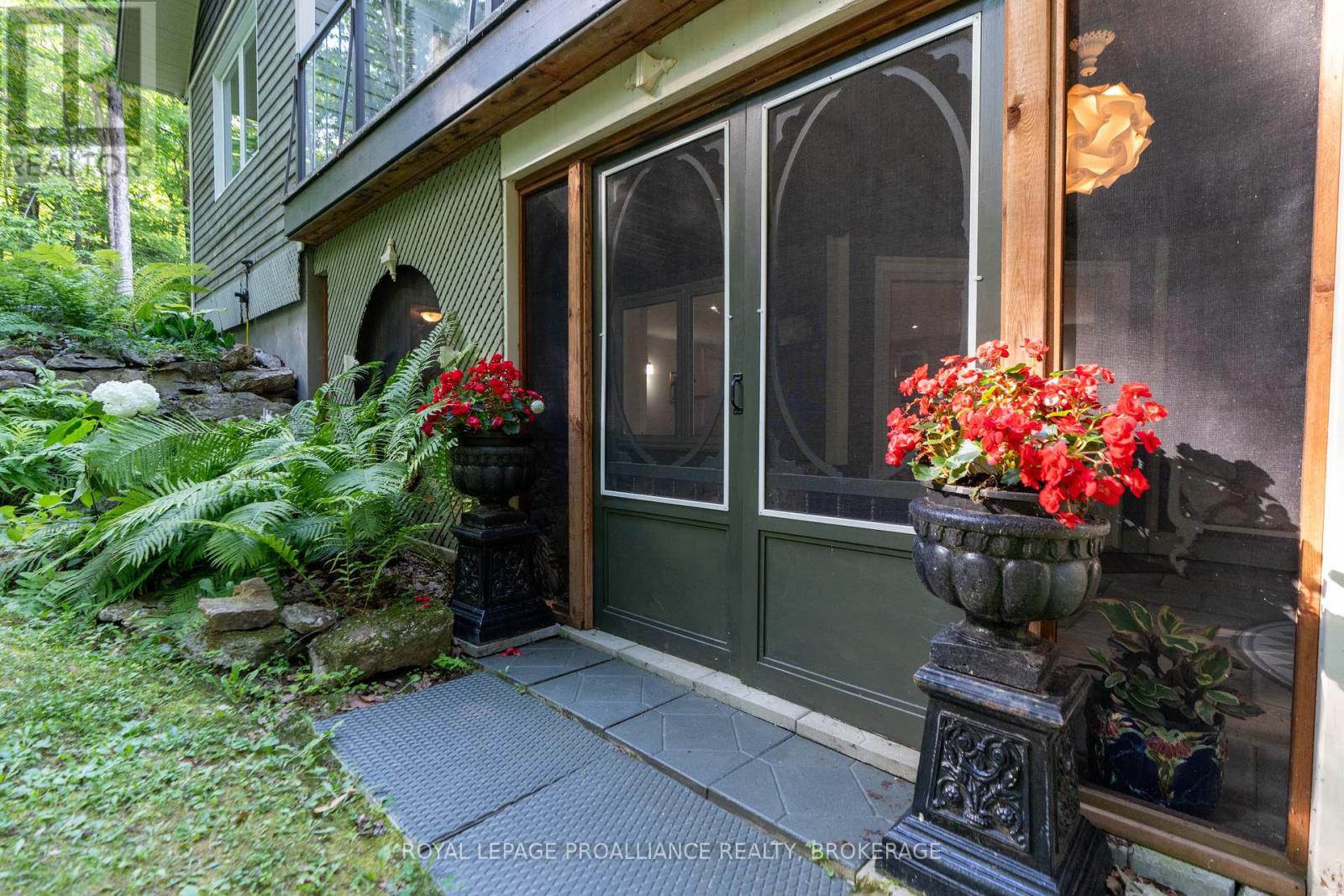 141 Maplebush Trail, Drummond/north Elmsley, Ontario  K7H 3C7 - Photo 38 - X12302100