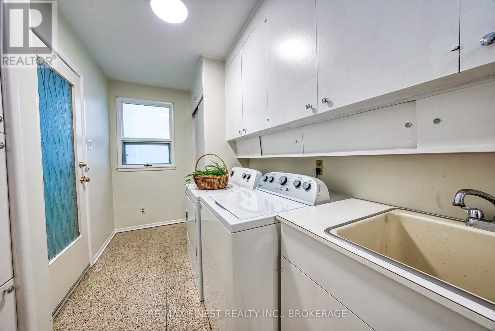 16 Pembroke Street, Kingston, Ontario K7L 4N4 - Photo 26 - X12303105