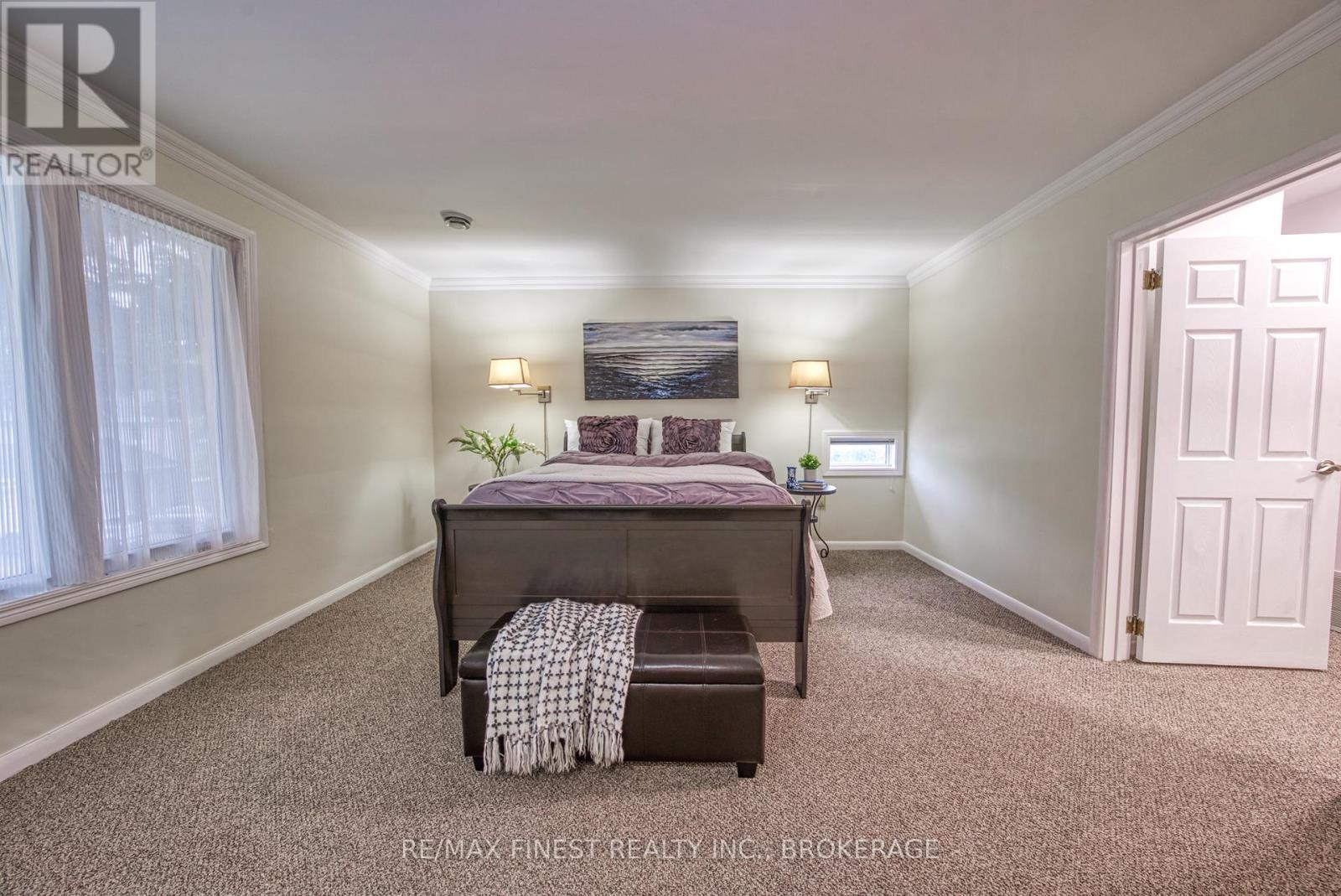 16 Pembroke Street, Kingston, Ontario K7L 4N4 - Photo 29 - X12303105