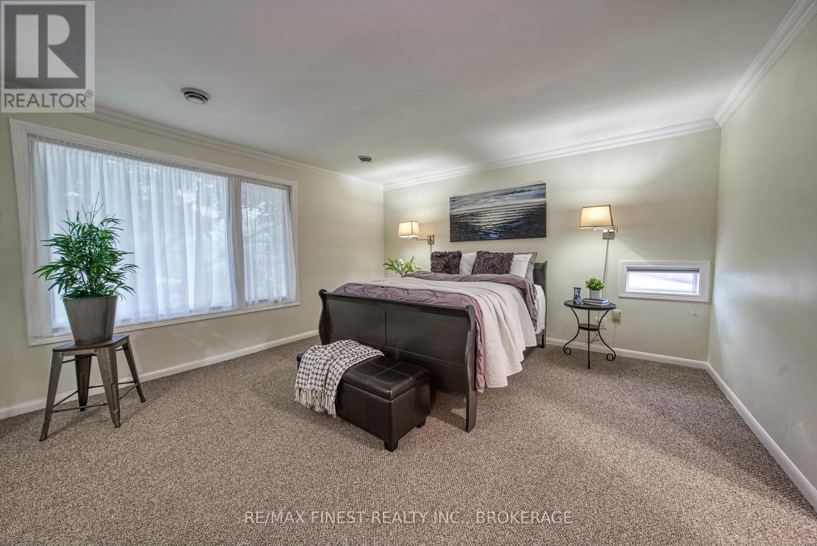 16 Pembroke Street, Kingston, Ontario K7L 4N4 - Photo 30 - X12303105