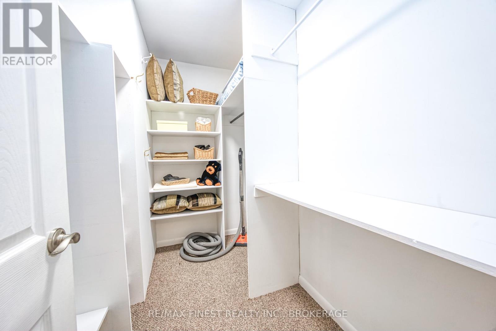 16 Pembroke Street, Kingston, Ontario K7L 4N4 - Photo 35 - X12303105