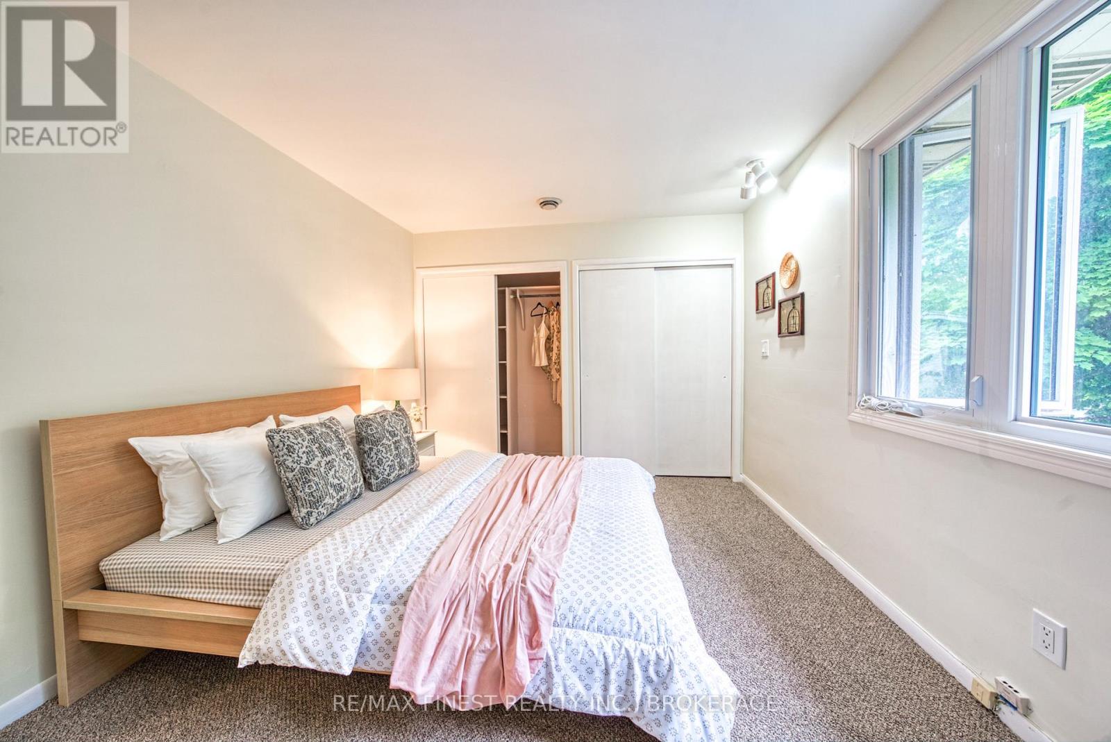 16 Pembroke Street, Kingston, Ontario K7L 4N4 - Photo 41 - X12303105