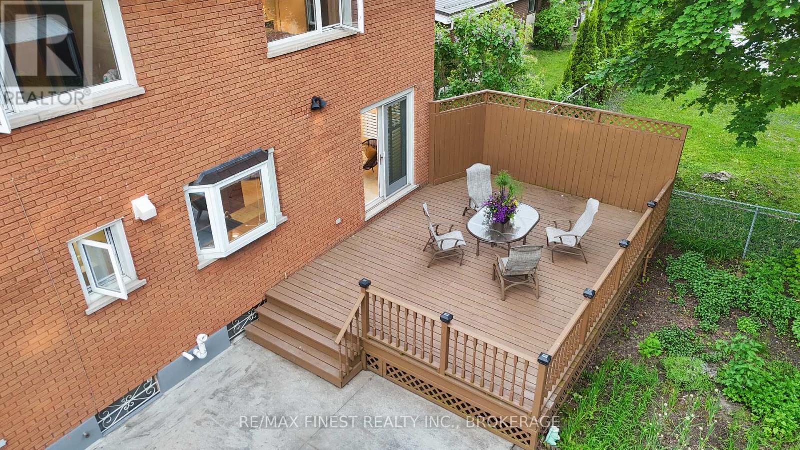 16 Pembroke Street, Kingston, Ontario K7L 4N4 - Photo 8 - X12303105