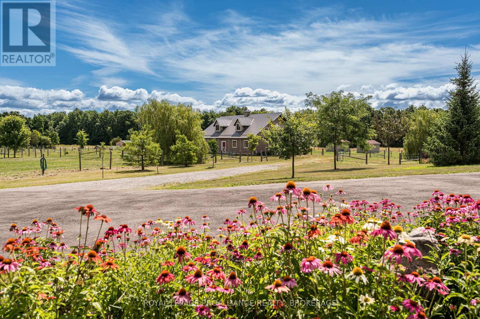 303 Escott Rockport Road, Leeds And The Thousand Islands, Ontario K0E 1R0 - Photo 37 - X12310945