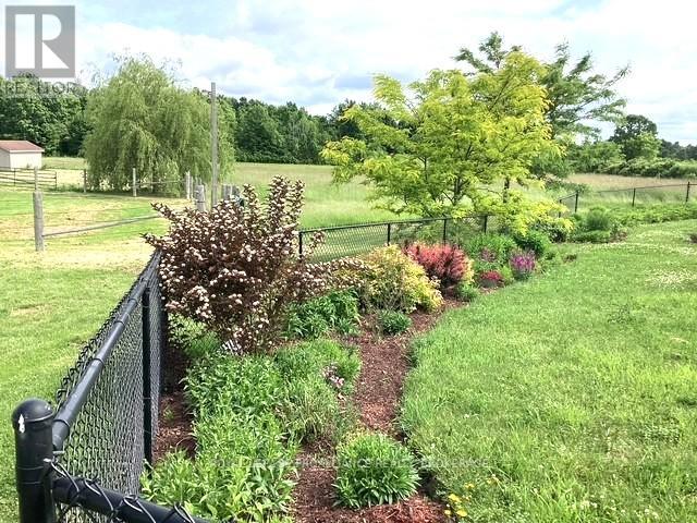 303 Escott Rockport Road, Leeds And The Thousand Islands, Ontario K0E 1R0 - Photo 38 - X12310945