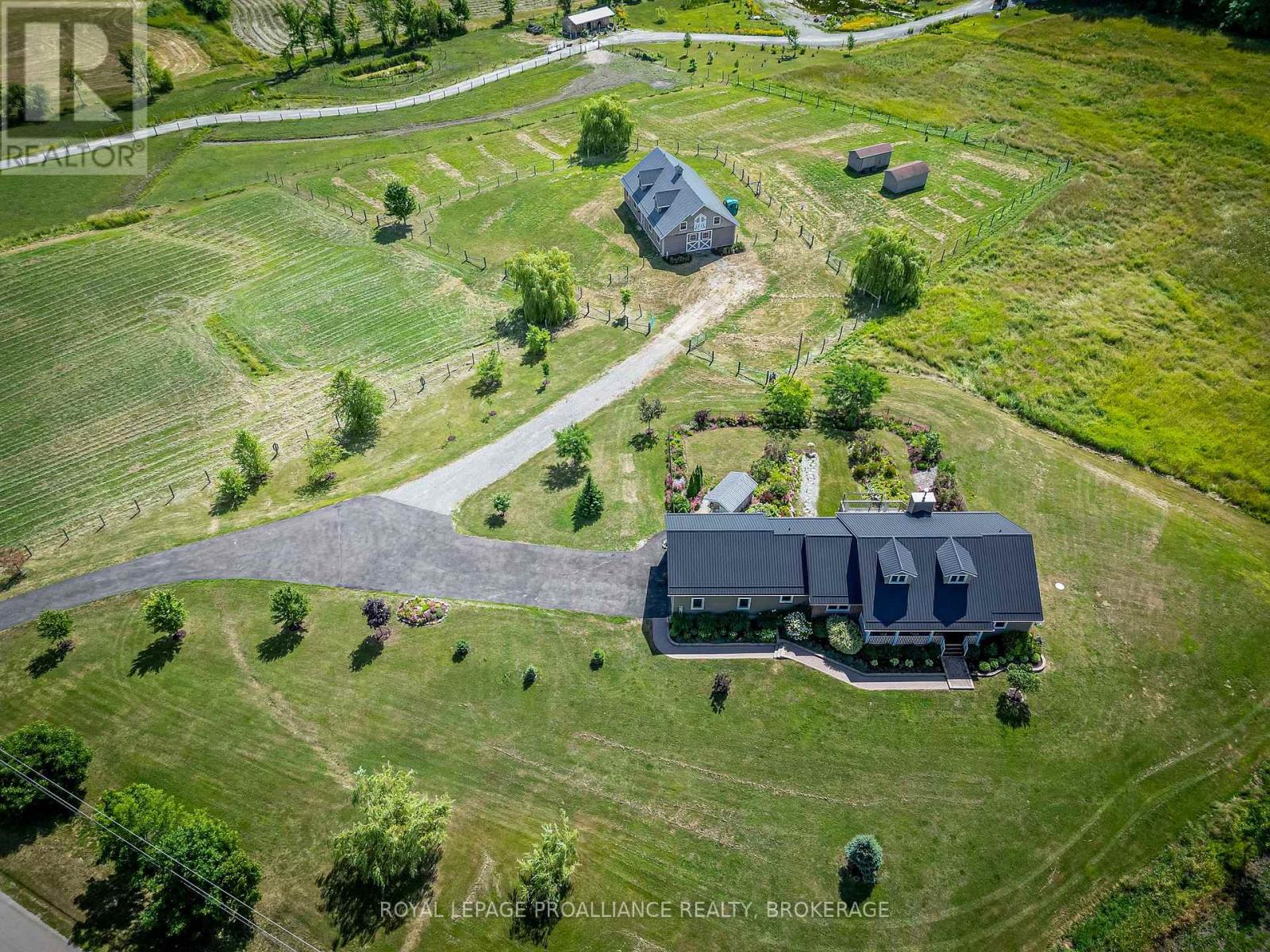 303 Escott Rockport Road, Leeds And The Thousand Islands, Ontario K0E 1R0 - Photo 50 - X12310945