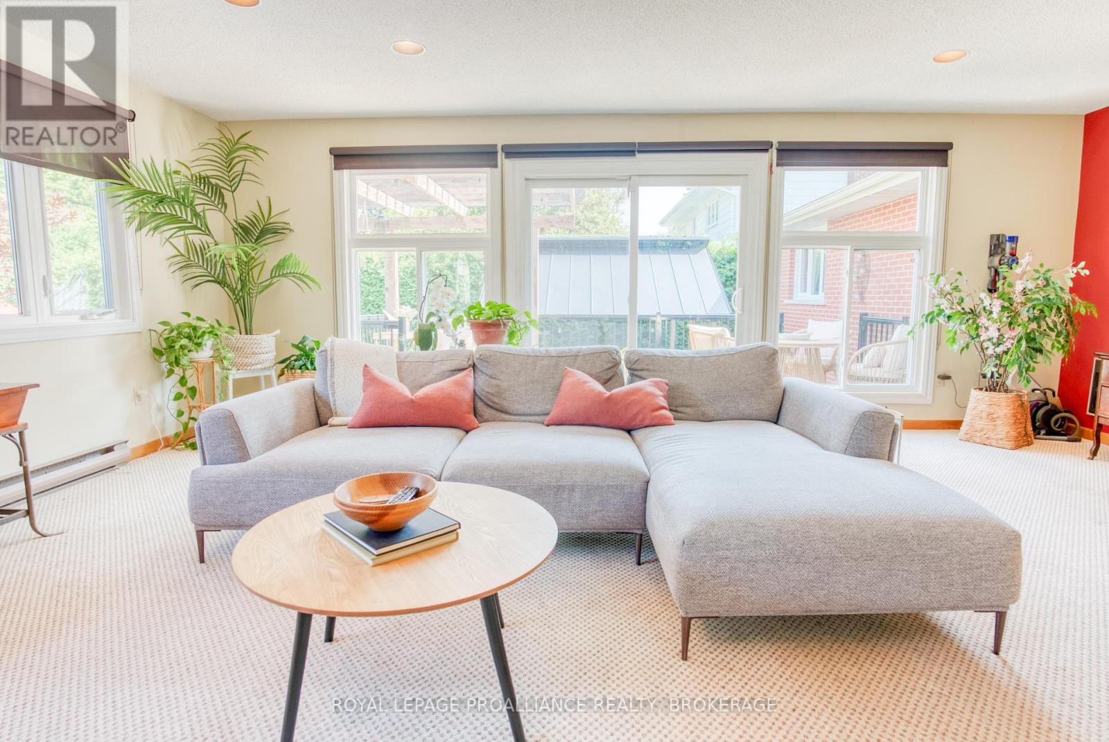 59 Fairway Hill Crescent, Kingston, Ontario K7M 2B3 - Photo 14 - X12315475