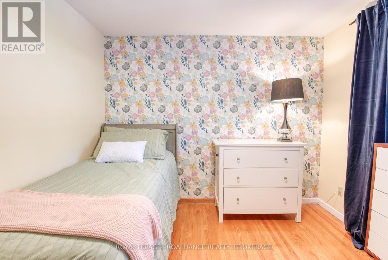 59 Fairway Hill Crescent, Kingston, Ontario K7M 2B3 - Photo 25 - X12315475