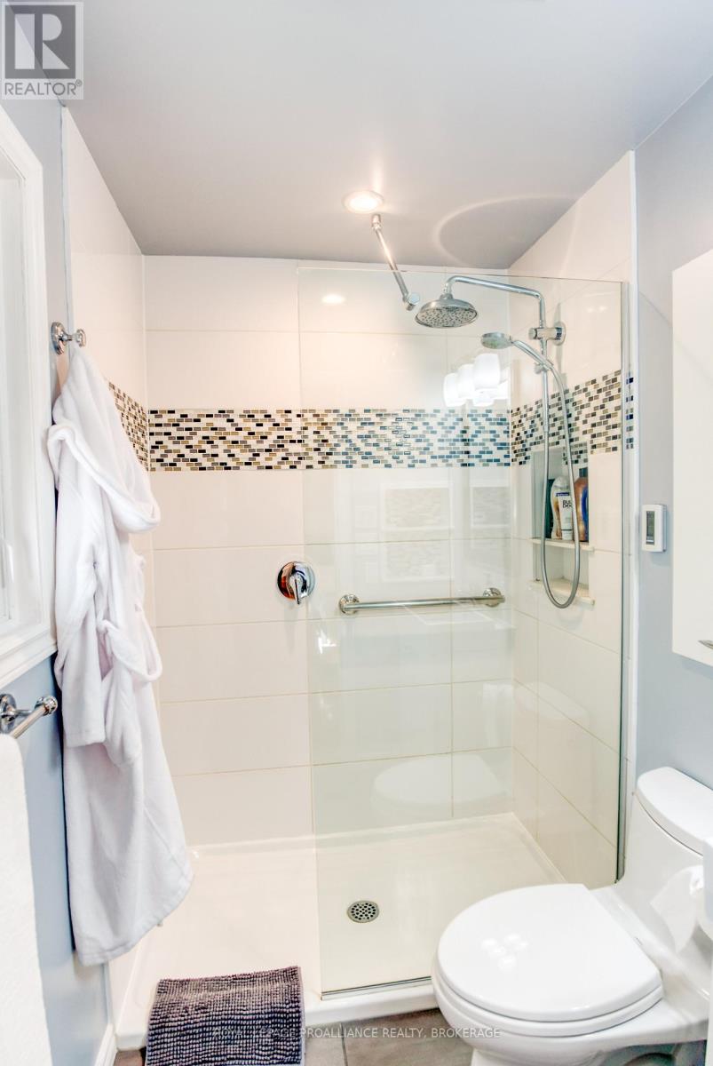 59 Fairway Hill Crescent, Kingston, Ontario K7M 2B3 - Photo 31 - X12315475