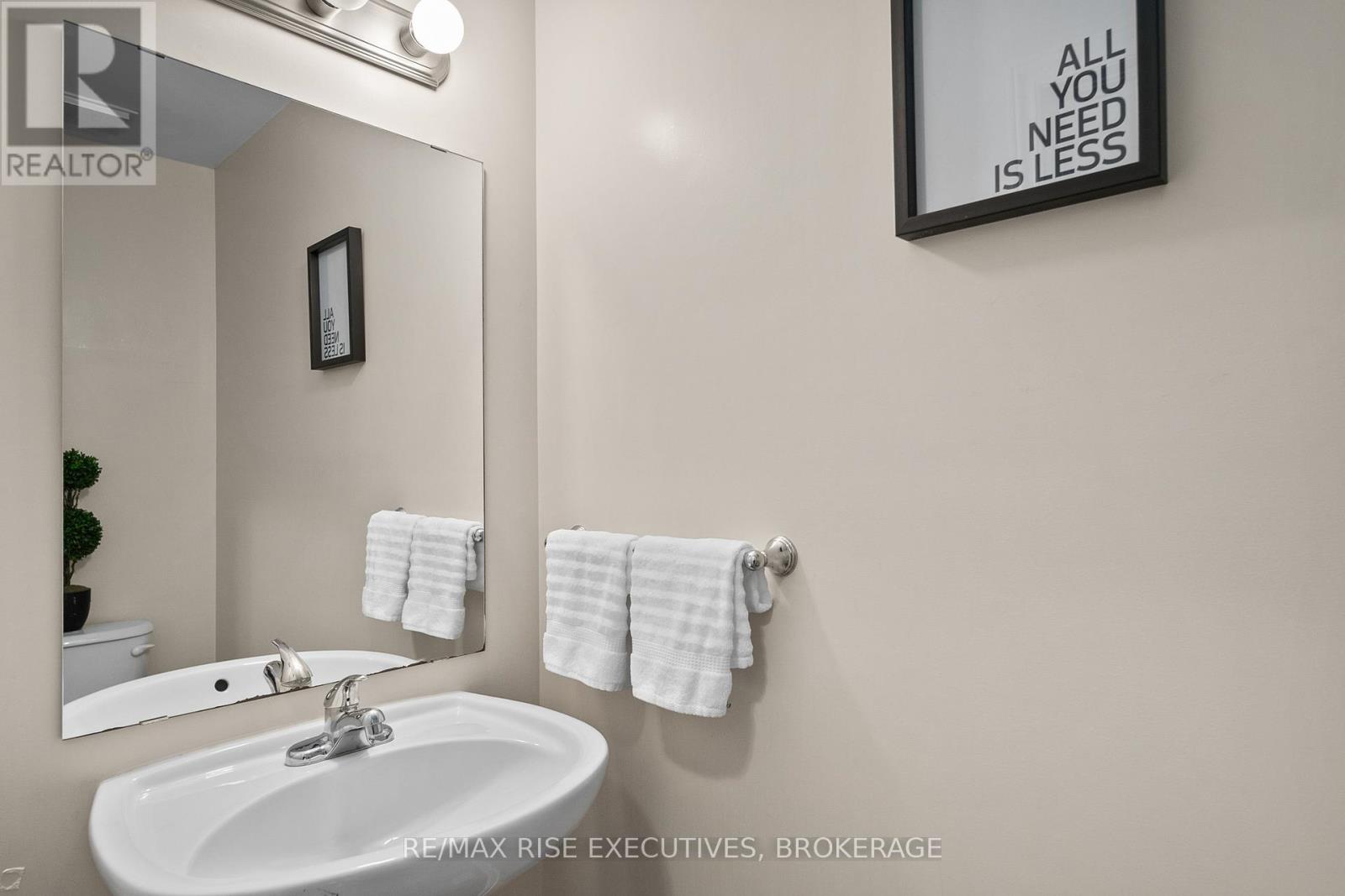 903 Ascot Lane, Kingston, Ontario  K7K 0C8 - Photo 17 - X12323994