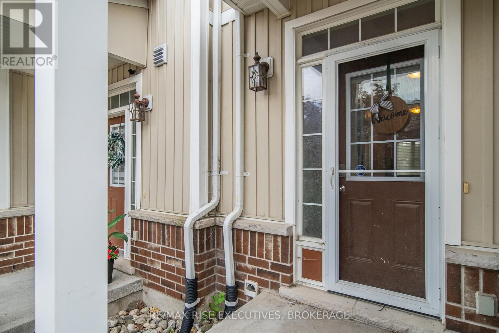 903 Ascot Lane, Kingston, Ontario  K7K 0C8 - Photo 3 - X12323994
