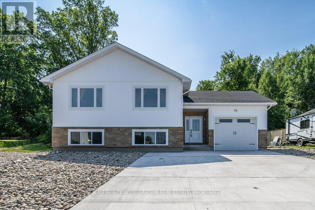 95 MCCABE STREET, Greater Napanee, Ontario