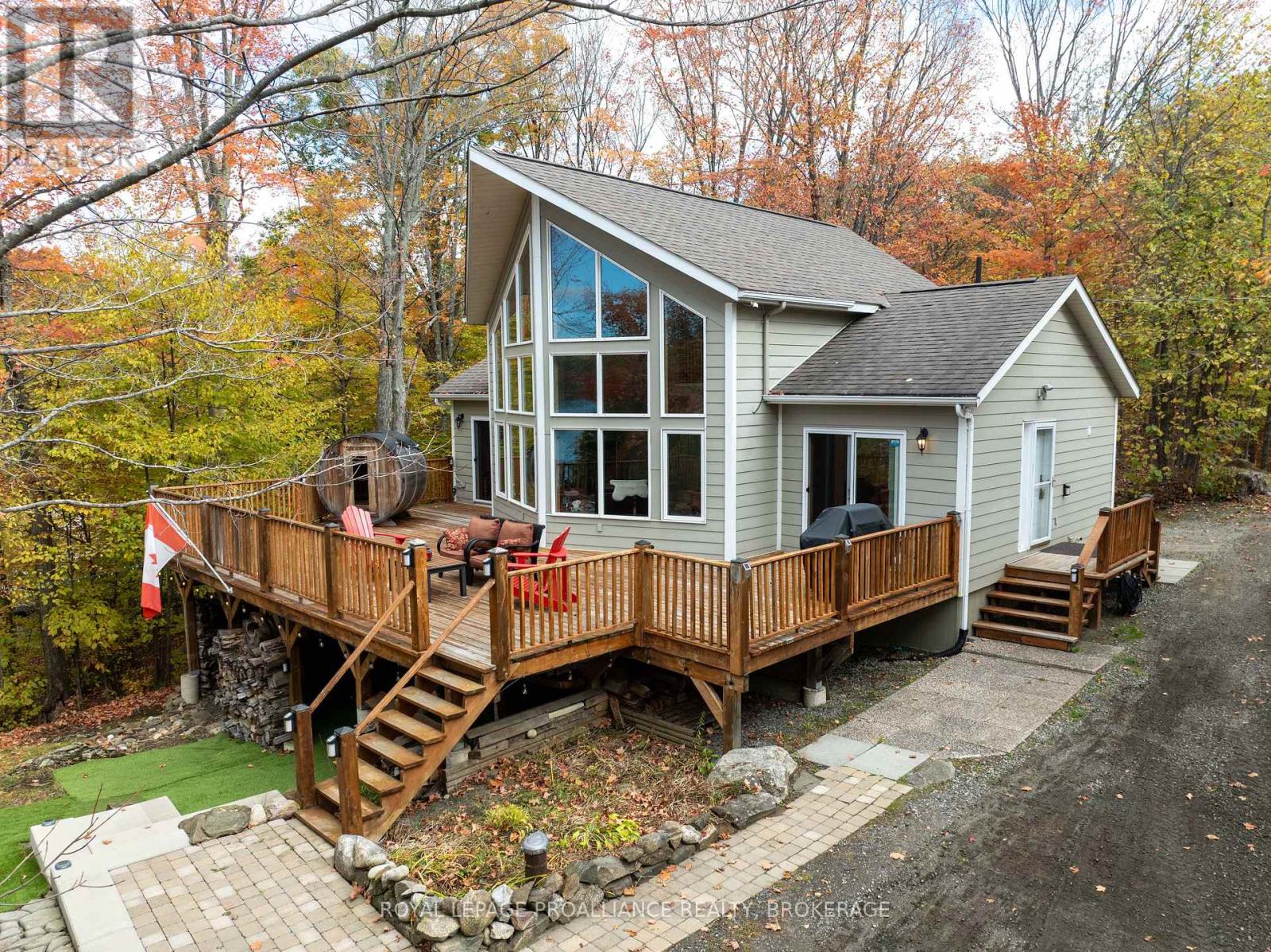 224 Island Drive Lane, Frontenac, Ontario K0H 2B0 - Photo 2 - X12324998