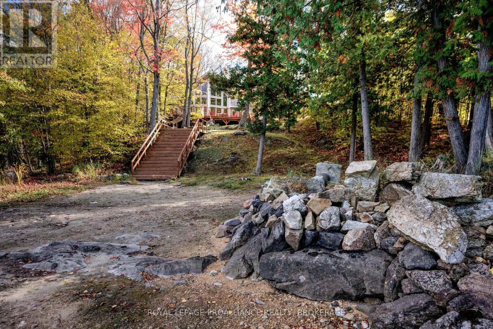 224 Island Drive Lane, Frontenac, Ontario K0H 2B0 - Photo 42 - X12324998