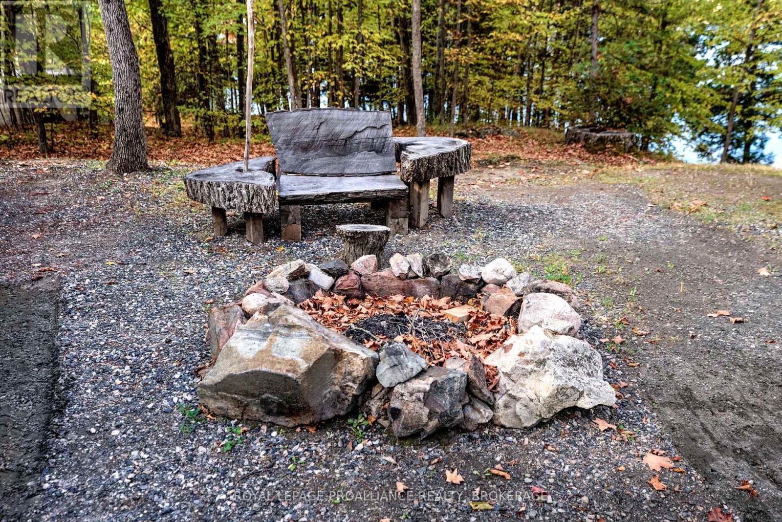 224 Island Drive Lane, Frontenac, Ontario K0H 2B0 - Photo 9 - X12324998