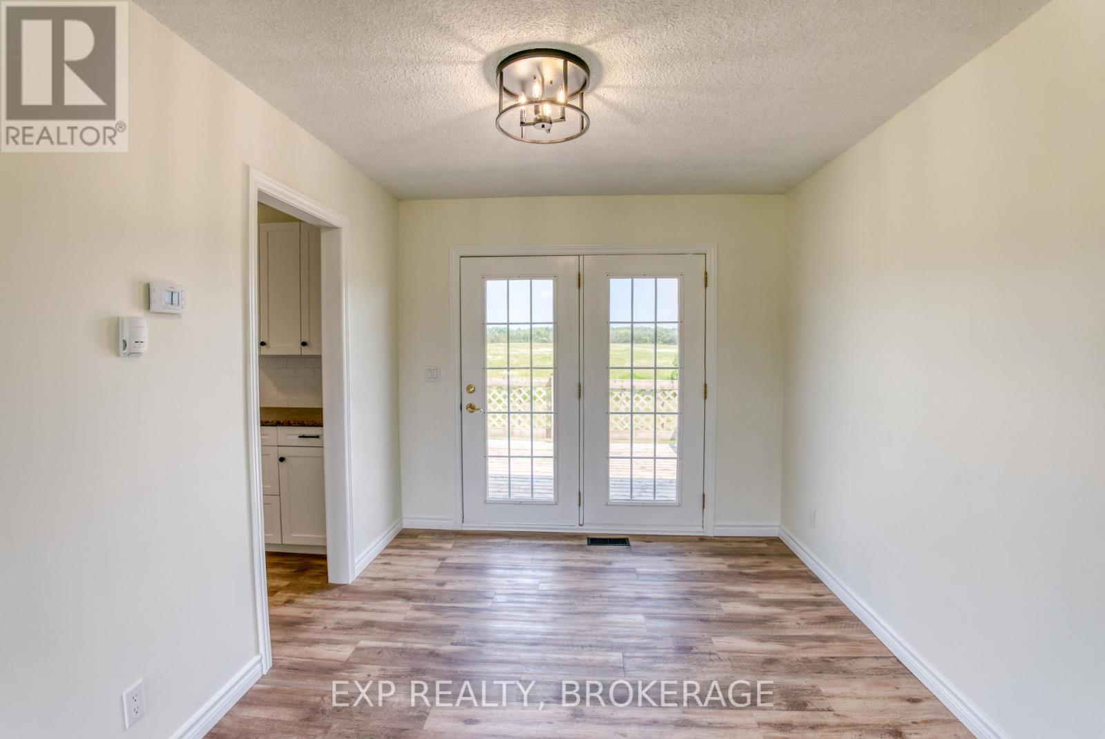 121 Ivy Ridge Road, Prince Edward County, Ontario  K0K 1T0 - Photo 11 - X12341680