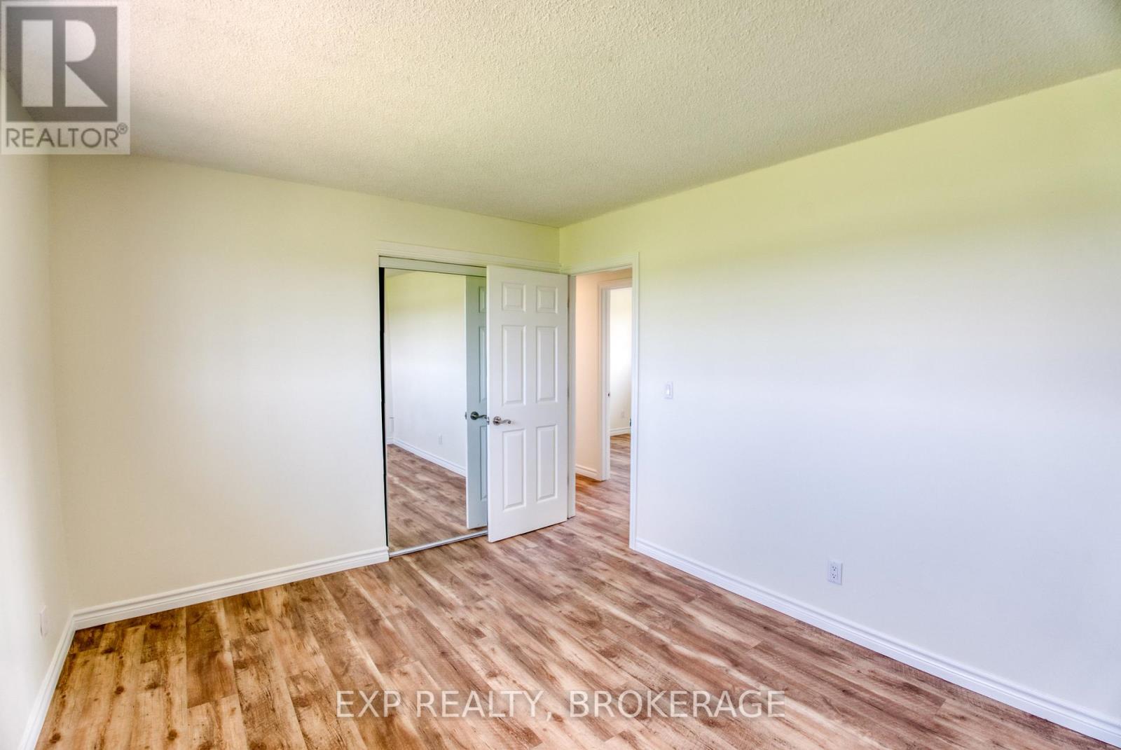 121 Ivy Ridge Road, Prince Edward County, Ontario  K0K 1T0 - Photo 34 - X12341680