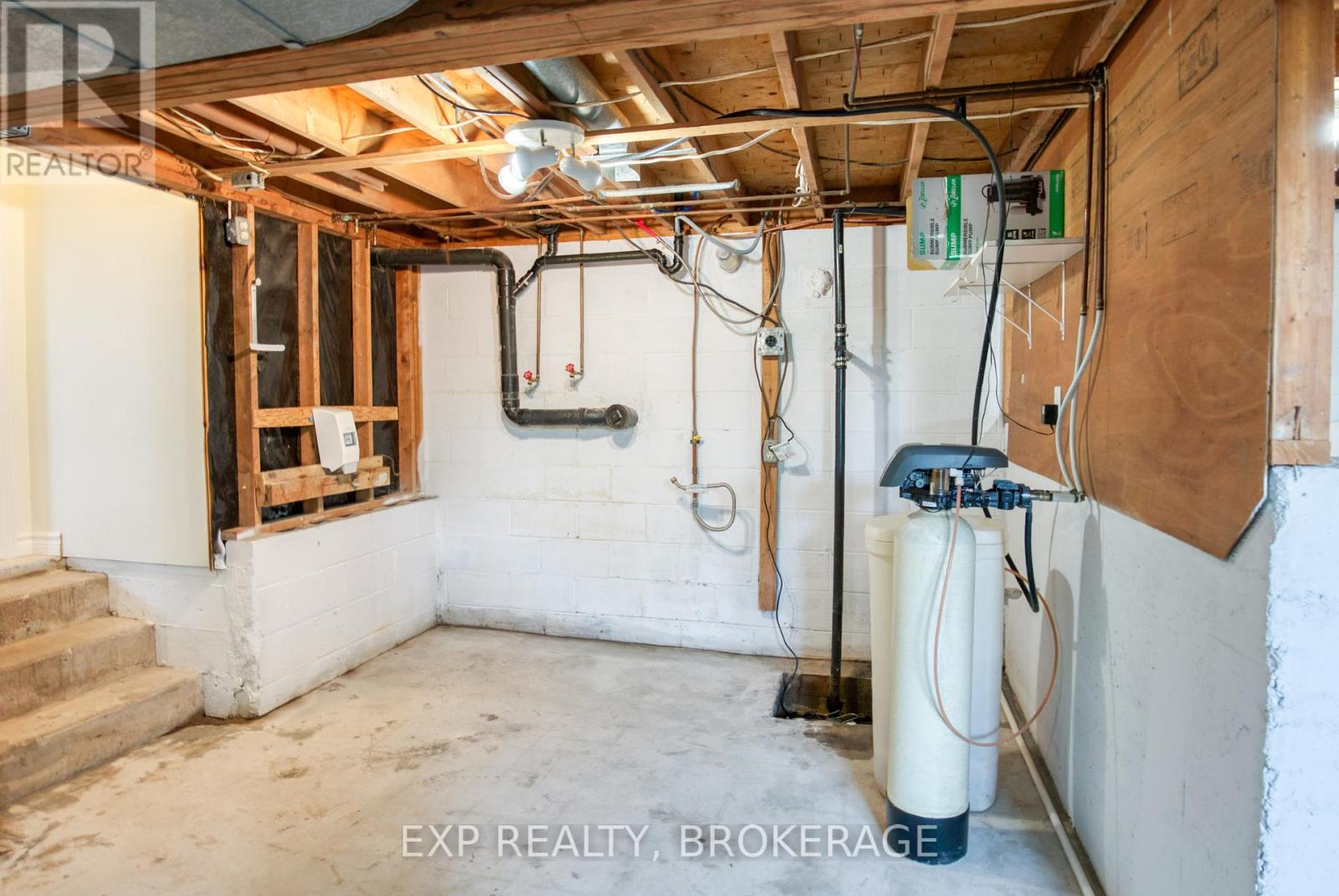 121 Ivy Ridge Road, Prince Edward County, Ontario  K0K 1T0 - Photo 39 - X12341680