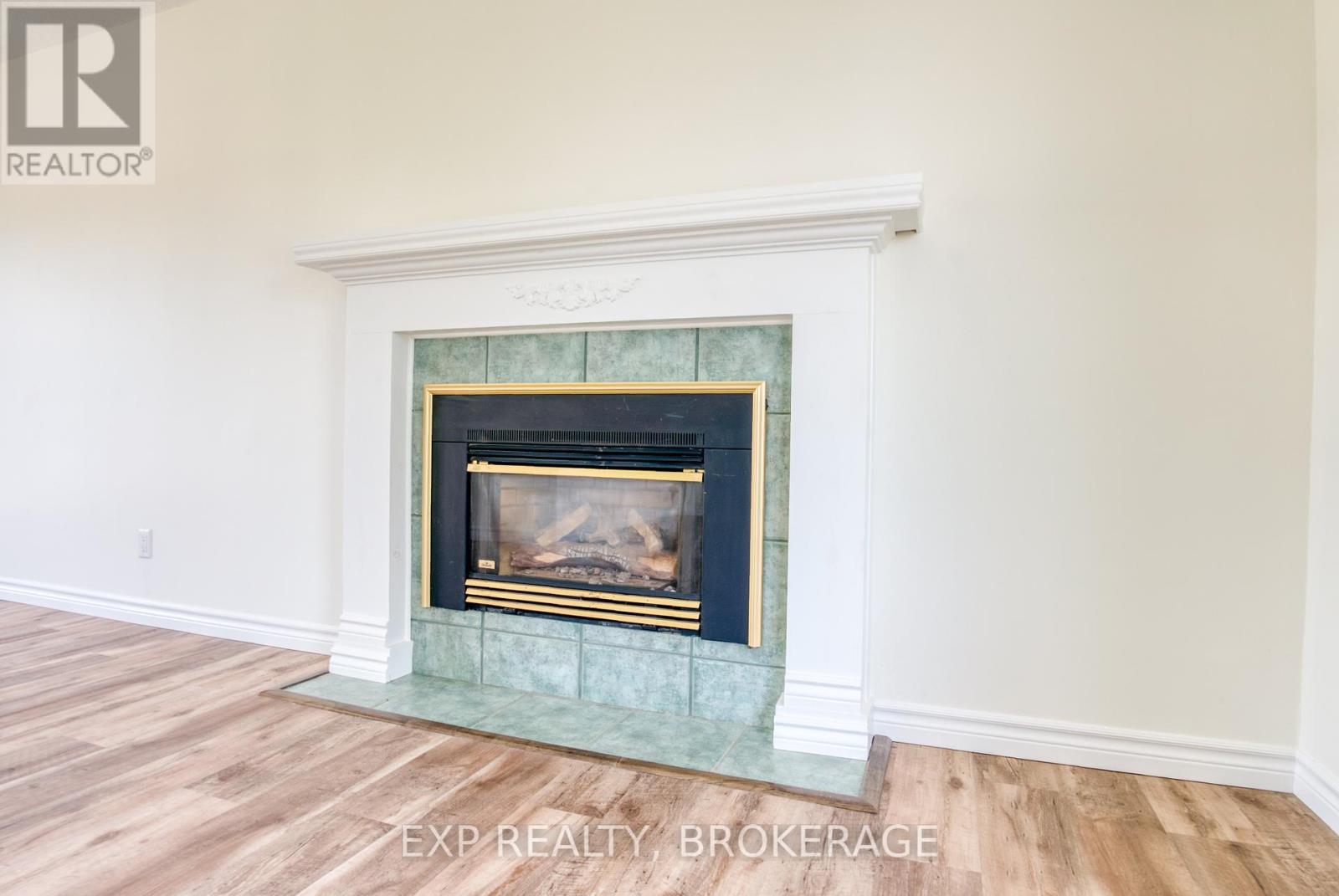 121 Ivy Ridge Road, Prince Edward County, Ontario  K0K 1T0 - Photo 7 - X12341680