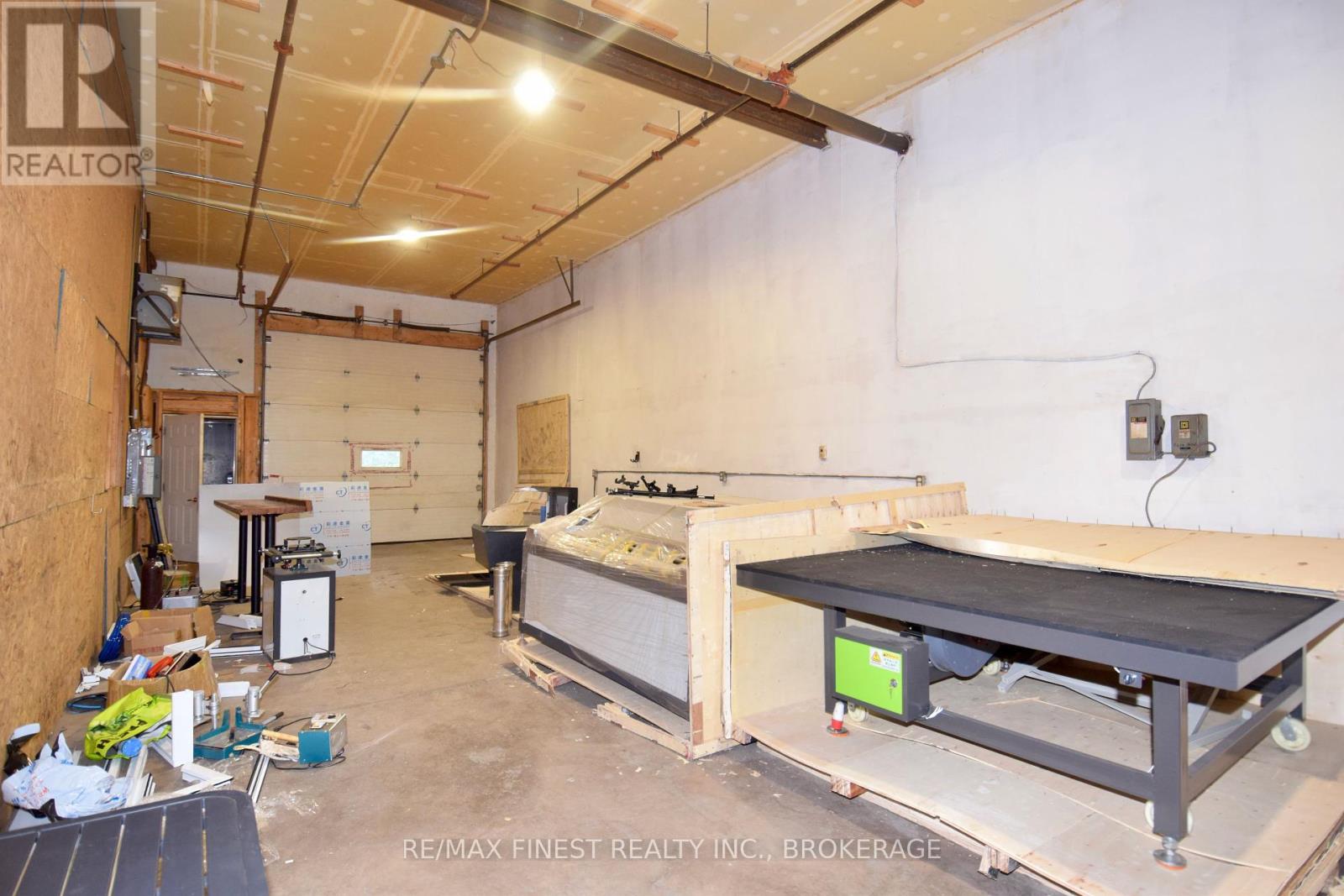 3 - 212 Camden Road, Greater Napanee, Ontario K7R 1E3 - Photo 3 - X12344167