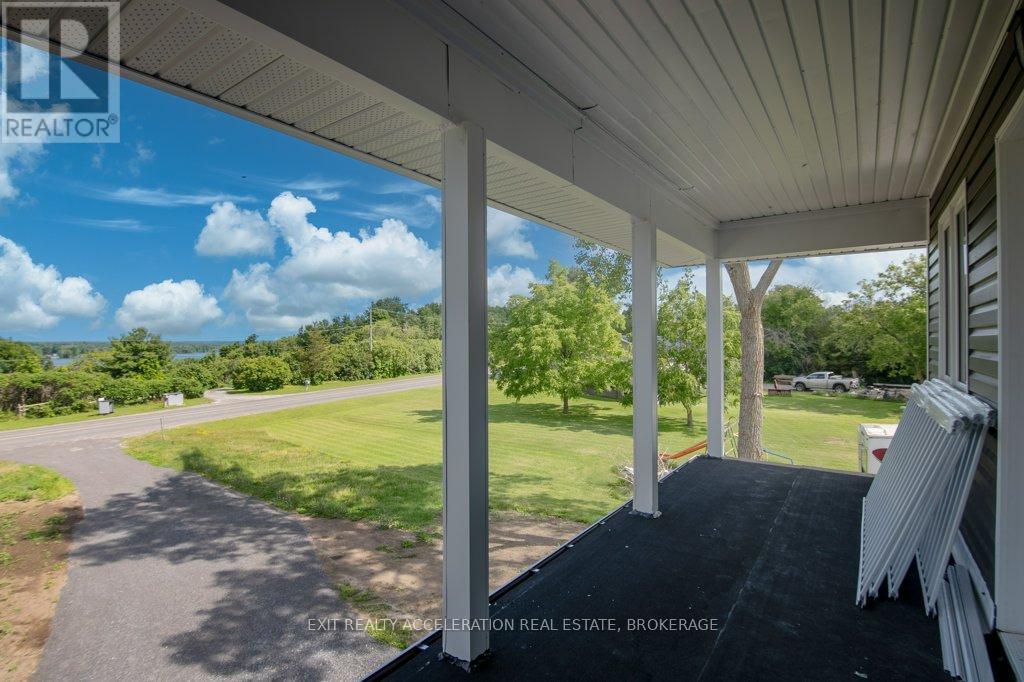 3268 County Rd 9, Greater Napanee, Ontario K7R 3K8 - Photo 17 - X12352475