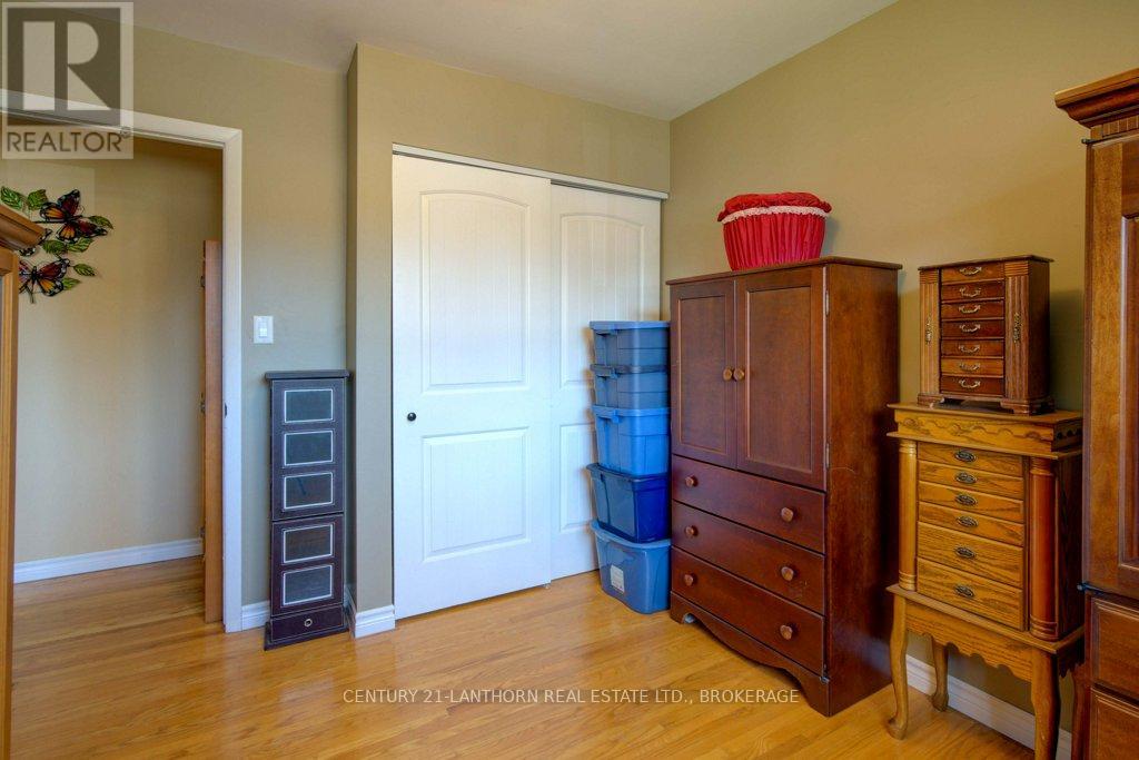 197 King Street, Greater Napanee, Ontario K7R 1B8 - Photo 36 - X12354201