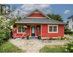 6 YONGE STREET, Lansdowne Village, Ontario