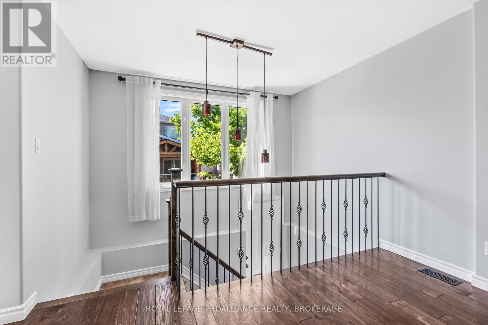 1584 Davenport Crescent, Kingston, Ontario K7P 0H5 - Photo 28 - X12354415