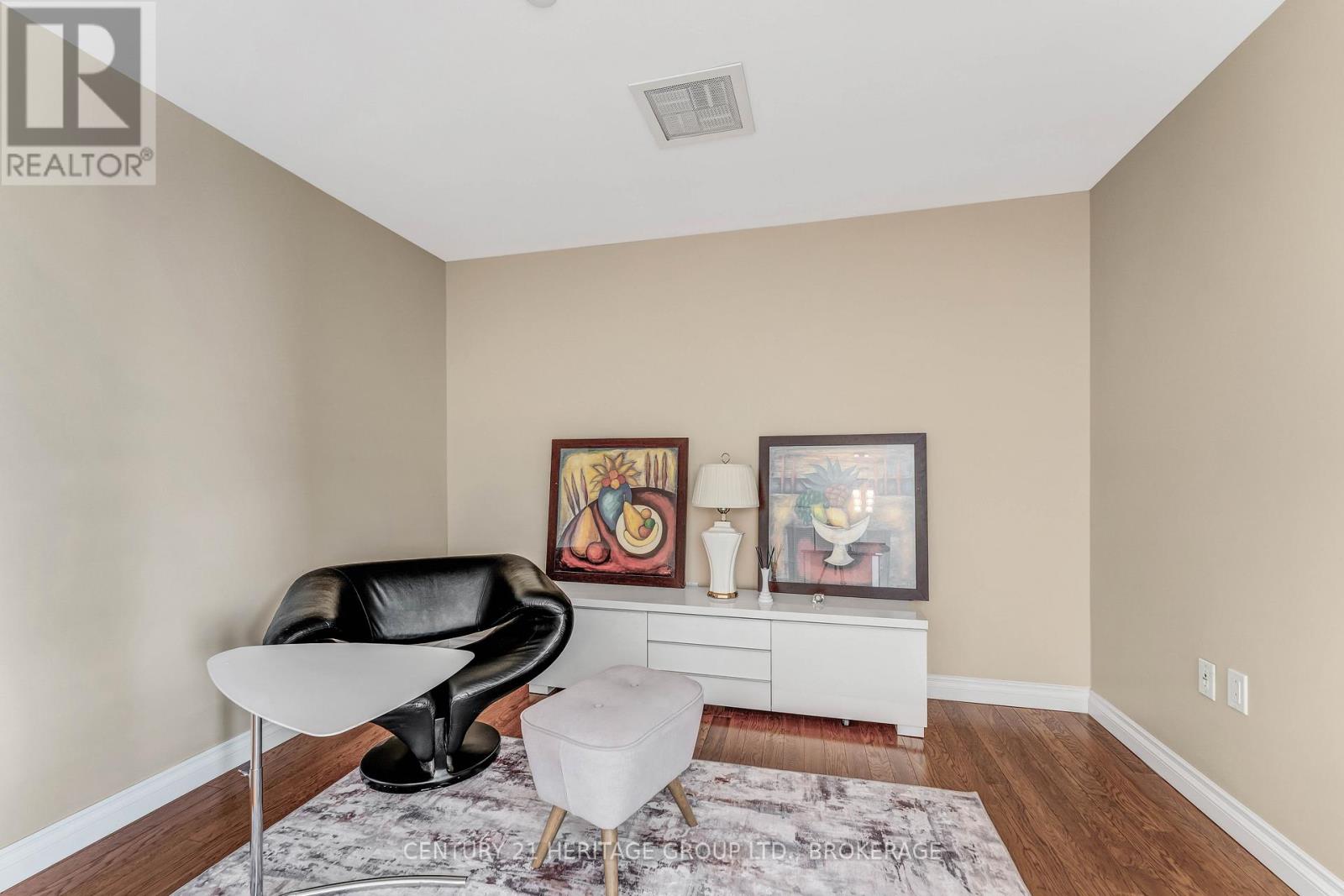 1103 - 90 George Street, Ottawa, Ontario K1N 0A8 - Photo 10 - X12355474